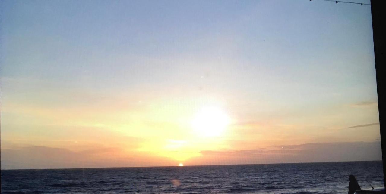 Sea View Apartment - Sleeps 2 Aberystwyth Esterno foto