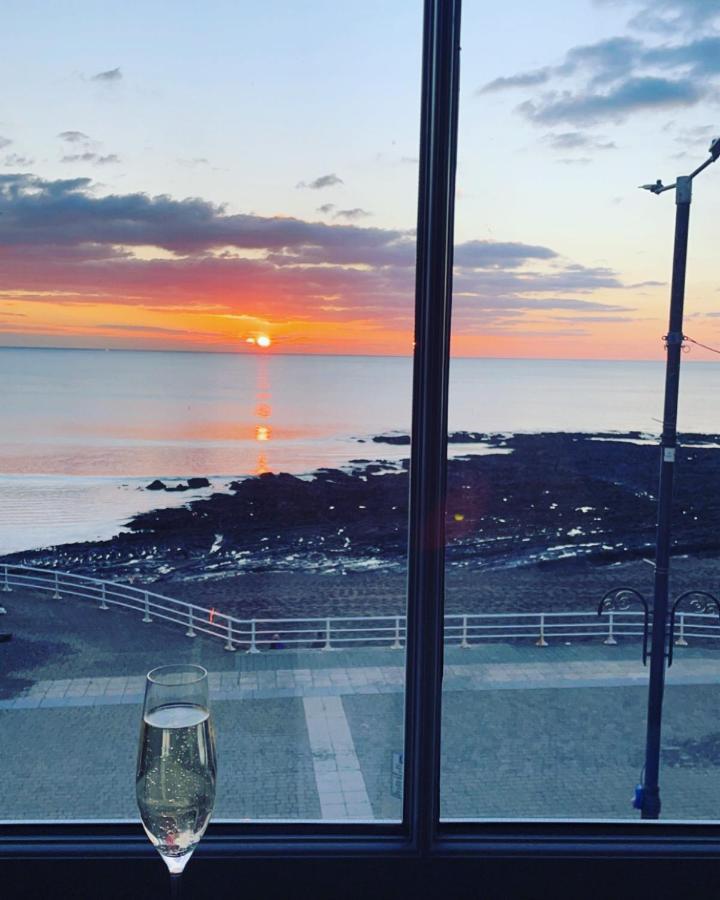 Sea View Apartment - Sleeps 2 Aberystwyth Esterno foto