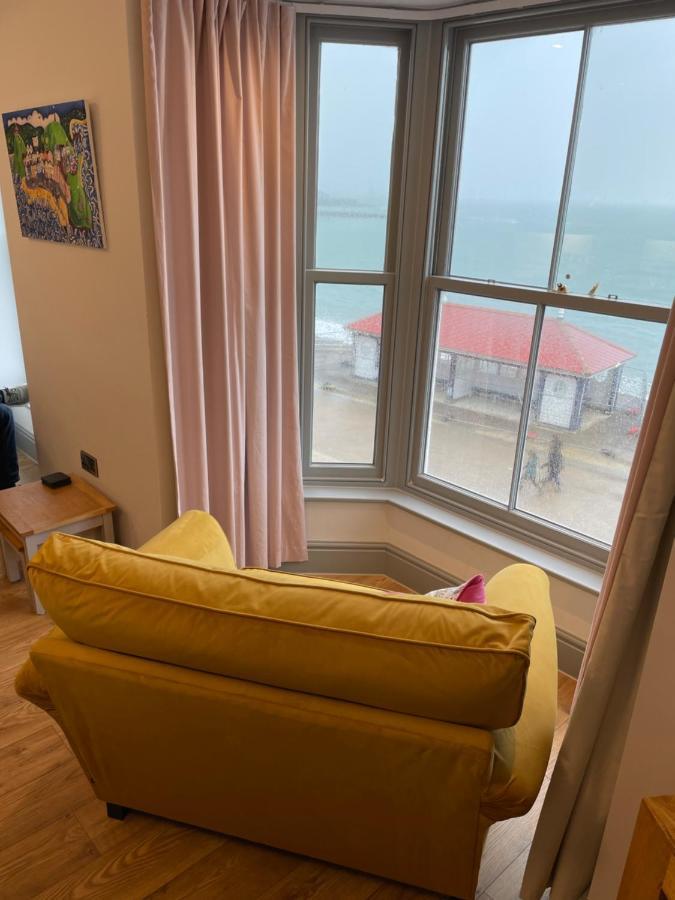 Sea View Apartment - Sleeps 2 Aberystwyth Esterno foto